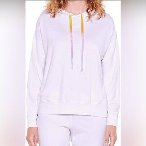 Sundry Basic Hooded Pullover Sweatshirt colored strings; size 1 small